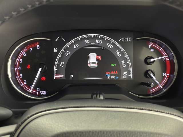 トヨタ ＲＡＶ４ G 鹿児島県 2020(令2)年 3.8万km ホワイトパールクリスタルシャイン 4WD/ルーフレール/衝突被害軽減システム/純正9型ナビ/（フルセグTV BT AM FM）/バックカメラ/レーダークルーズコントロール/レザーシート/シートヒーターD＋N/パワーシートD席/純正AW/純正フロアマット/オートマチックハイビーム/ステアリングリモコン/ビルドインＥＴC/ブラインドスポットモニター/ステアリングヒーター/レーンキープアシスト