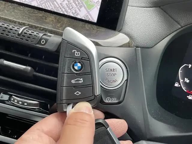 ＢＭＷ Ｘ３ M40i 宮城県 2020(令2)年 11.3万km 黒 登録時走行距離113067km/純正ナビ（BT/TV）/サンルーフ/レザーシート/パワーシート/シートヒーター/パワーバックドア/革巻きステアリング/全方位カメラ/純正AW