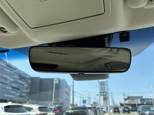 トヨタ ランドクルーザー プラド TX Lパッケージ 千葉県 2022(令4)年 4.1万km ホワイトパールクリスタルシャイン モデリスタエアロ【F/R】/サンルーフ/ベージュレザーシート/ALPINEビッグX11インチフローティングナビ/・CD/DVD/MSV/Bluetooth/フルセグ/バックカメラ/前席パワーシート/前席シートヒーター/前席シートベンチレーション/トヨタセーフティーセンス/・プリクラッシュセーフティー/・レーンディパーチャーアラート/・オートマチックハイビーム/・ロードサインアシスト/・アダプティブクルーズコントロール/スマートキー/コーナーセンサー/純正19インチアルミホイール/ETC/純正LEDヘッドライト/フォグランプ/本革巻きステアリング/木目調パネル/ルーフレール/クロームリヤガーニッシュ/サイド＆カーテンエアバッグ/新車時保証書＆取扱説明書