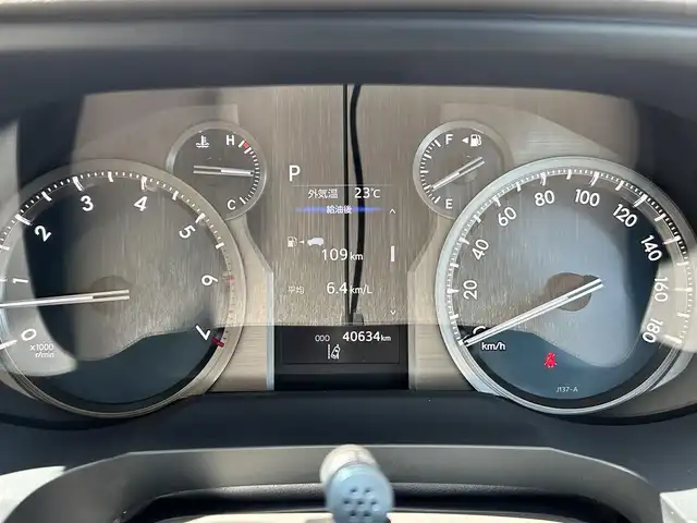 トヨタ ランドクルーザー プラド TX Lパッケージ 千葉県 2022(令4)年 4.1万km ホワイトパールクリスタルシャイン モデリスタエアロ【F/R】/サンルーフ/ベージュレザーシート/ALPINEビッグX11インチフローティングナビ/・CD/DVD/MSV/Bluetooth/フルセグ/バックカメラ/前席パワーシート/前席シートヒーター/前席シートベンチレーション/トヨタセーフティーセンス/・プリクラッシュセーフティー/・レーンディパーチャーアラート/・オートマチックハイビーム/・ロードサインアシスト/・アダプティブクルーズコントロール/スマートキー/コーナーセンサー/純正19インチアルミホイール/ETC/純正LEDヘッドライト/フォグランプ/本革巻きステアリング/木目調パネル/ルーフレール/クロームリヤガーニッシュ/サイド＆カーテンエアバッグ/新車時保証書＆取扱説明書