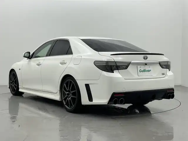 トヨタ マークＸ 250G Sパッケージ G’s 熊本県 2013(平25)年 7.7万km ホワイトパールクリスタルシャイン 禁煙車　/サンルーフ　/４本出しマフラー　/社外ナビ（ＢＴ・フルセグ・ｉｐｏｄ）/バックカメラ　/ビルトインＥＴＣ　/レーダークルーズコントロール　/ハーフレザーシート　/横滑り防止　/パドルシフト/純正フロアマット/オートライト/スマートキー/プッシュスタート/スペアキー1本/保証書/取扱説明書