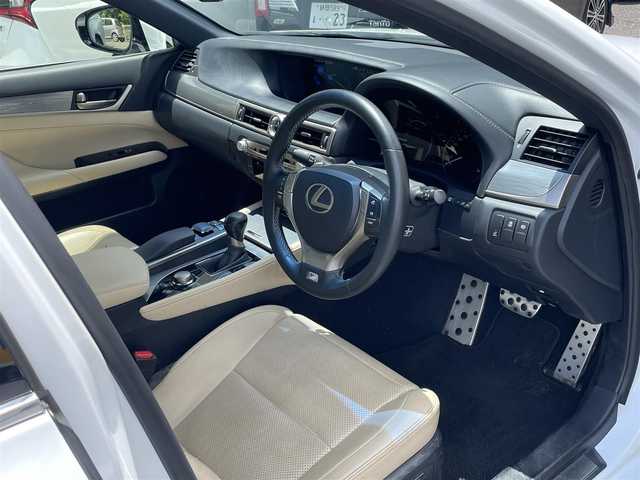 レクサス ＧＳ 450h Fスポーツ 静岡県 2014(平26)年 12.8万km ホワイトノーヴァガラスフレーク ワンオーナー/サンルーフ/純正ナビ/フルセグTV/DVD/CD/BT/MSV/USB/バックカメラ/ベージュ革シート/運転席シートメモリー/前席シートヒーター/前席エアシート/前席パワーシート/クルーズコントロール/ビルトインETC/ステアリングスイッチ/LEDヘッドライト/LEDフォグライト/純正19インチAW/スマートキー×2/カードキー/保証書/取扱説明書/ナビ取扱説明書