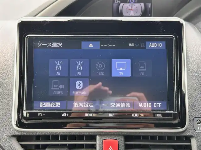 トヨタ ヴォクシー ZS 煌Ⅱ 宮城県 2020(令2)年 3.2万km ブラッキッシュアゲハガラスフレーク セーフティセンス/・プリクラッシュセーフティ/・レーンディパーチャーアラート/・オートマチックハイビーム/先行車発進告知機能/インテリジェントクリアランスソナー/純正フリップダウンモニター（V12T-R68C）/純正9インチナビ（NSZT-Y68T）/・CD/DVD/・Bluetooth/・フルセグTV/バックカメラ/ビルトインETC/ドライブレコーダー/両側パワースライドドア/革巻きステアリング/クルーズコントロール/ステアリングスイッチ/LEDヘッドランプ/フォグランプ/オートライト/スマートキー＆プッシュスタート/スペアキー/電動格納ミラー/純正16インチAW/純正フロアマット/純正ドアバイザー/Wエアバッグ