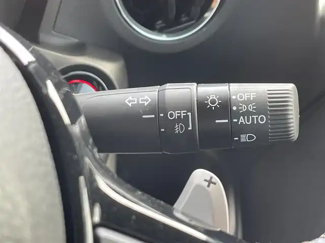 ホンダ Ｎ ＢＯＸ カスタム ターボ 滋賀県 2023(令5)年 0.8万km トワイライトミストブラックパール 禁煙車/純正9型ナビ/CD/DVD/Bluetooth/フルセグTV/ドラレコ/ETC/全方位カメラ/後席モニター/両側パワースライドドア/プッシュスタート/スペアキー/クルーズコントロール/ハーフレザーシート/ホンダセンシング/LEDヘッドライト/オートライト