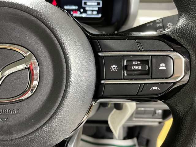 マツダ フレアワゴン XS 沖縄県 2024(令6)年 0.3万km 黄Ⅱ サポカーS・ワイド/・デュアルセンサーブレーキサポート/・車線逸脱抑制/・標識認識/・先行車発進お知らせ/・低車速支援/・ペダル踏み間違い時加速抑制装置/純正9インチナビ/・フルセグTV/・Bluetooth接続/・Apple carplay/・Android auto/全周囲カメラ/バックカメラ/両側パワースライドドア/アダプティブクルーズコントロール/前席シートヒーター/後席オットマン/スリムサーキュレーター/パーソナルテーブル/ロールサンシェード/シーケンシャルウインカー/オートリトラミラー/オートライト/ハイビームアシスト/プッシュスタート/スペアキー有/取扱説明書/保証書