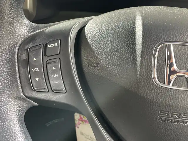 ホンダ フリード スパイク G ジャストセレクション 福岡県 2013(平25)年 10万km プレミアムスパークルブラックパール 社外７型SDナビ（ワンセグTV/CD/AM/FM）バックモニターETCフォグランプHIDヘッドライトスマートキー×２左側パワスラ電動格納ミラー横滑り防止