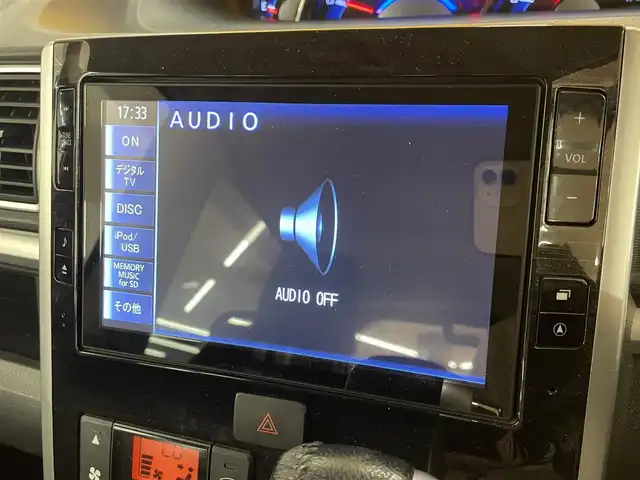ダイハツ タント カスタム RS トップED SAⅡ 群馬県 2015(平27)年 5.7万km パールホワイトⅢ ダイハツスマートアシストII/・衝突回避支援ブレーキ/・車線逸脱警報機能/・横滑り防止/・オートライト/純正8インチメーカーナビ/　AM/FM/DVD/TV（フルセグ）/Bluetooth/ipod/純正15インチAW/純正フロアマット/純正ドライブレコーダー/ターボチャージャー/衝突安全ボディ/両側パワースライドドア/電動格納ミラー/アイドリングストップ/ビルトインETC/スマートキー/プッシュスタート/LEDヘッドランプ/全席ハーフレザーシート/本革巻きステアリング/ステアリングスイッチ/USB入力端子/HDML入力端子/AAC