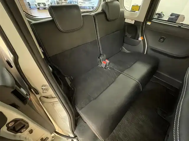 ダイハツ タント カスタム RS トップED SAⅡ 群馬県 2015(平27)年 5.7万km パールホワイトⅢ ダイハツスマートアシストII/・衝突回避支援ブレーキ/・車線逸脱警報機能/・横滑り防止/・オートライト/純正8インチメーカーナビ/　AM/FM/DVD/TV（フルセグ）/Bluetooth/ipod/純正15インチAW/純正フロアマット/純正ドライブレコーダー/ターボチャージャー/衝突安全ボディ/両側パワースライドドア/電動格納ミラー/アイドリングストップ/ビルトインETC/スマートキー/プッシュスタート/LEDヘッドランプ/全席ハーフレザーシート/本革巻きステアリング/ステアリングスイッチ/USB入力端子/HDML入力端子/AAC