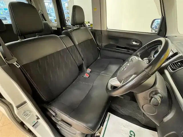 ダイハツ タント カスタム RS トップED SAⅡ 群馬県 2015(平27)年 5.7万km パールホワイトⅢ ダイハツスマートアシストII/・衝突回避支援ブレーキ/・車線逸脱警報機能/・横滑り防止/・オートライト/純正8インチメーカーナビ/　AM/FM/DVD/TV（フルセグ）/Bluetooth/ipod/純正15インチAW/純正フロアマット/純正ドライブレコーダー/ターボチャージャー/衝突安全ボディ/両側パワースライドドア/電動格納ミラー/アイドリングストップ/ビルトインETC/スマートキー/プッシュスタート/LEDヘッドランプ/全席ハーフレザーシート/本革巻きステアリング/ステアリングスイッチ/USB入力端子/HDML入力端子/AAC