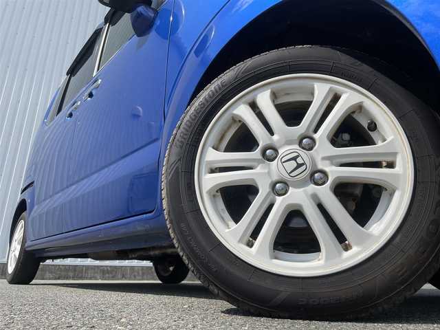 ホンダ Ｎ ＢＯＸ 2トーン G Lパッケージ 福岡県 2016(平28)年 4.8万km 青／白 社外ナビ（ＡＶＩＣ－ＲＺ３３）/バックカメラ/パワースライドドア/ビルトインＥＴＣ/ステアリングリモコン/ワンセグＴＶ/ＣＤ／ＤＶＤ再生/純正アルミ/ロールサンシェード/スマートキー/プッシュスタート