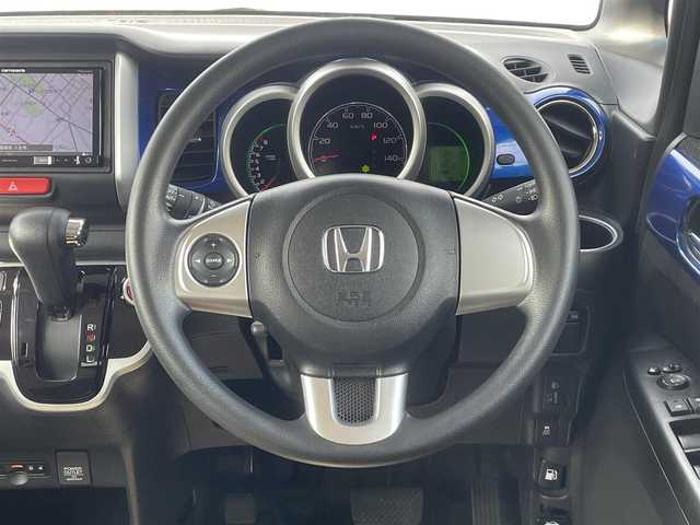 ホンダ Ｎ ＢＯＸ 2トーン G Lパッケージ 福岡県 2016(平28)年 4.8万km 青／白 社外ナビ（ＡＶＩＣ－ＲＺ３３）/バックカメラ/パワースライドドア/ビルトインＥＴＣ/ステアリングリモコン/ワンセグＴＶ/ＣＤ／ＤＶＤ再生/純正アルミ/ロールサンシェード/スマートキー/プッシュスタート
