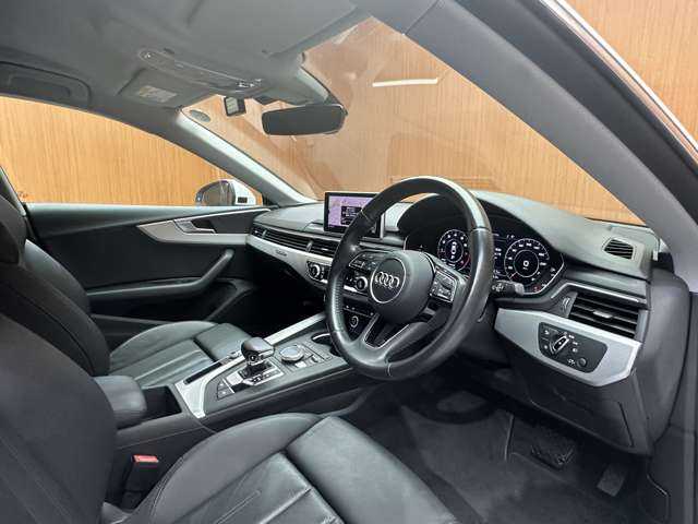 アウディ Ａ５ 2．0TFSIクワトロ スポーツ 千葉県 2017(平29)年 4.9万km グレイシアホワイトメタリック マトリクスＬＥＤ　/バーチャルコクピット　/ＡＣＣ　/サイドアシスト　/黒革　/シートヒーター　/パワーシート　/ナビ　/ＴＶ　/バックカメラ　/ドラレコ　/パワーバックドア