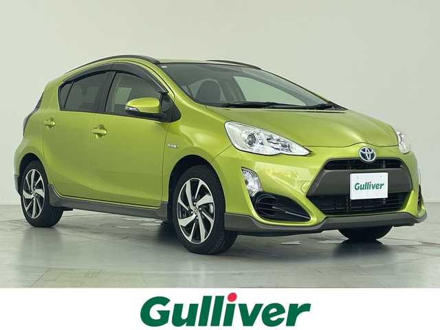 トヨタ アクア X－URBAN 愛知県 2014(平26)年 7.7万km フレッシュグリーンマイカメタリック 社外ナビ/・フルセグテレビ/・Ｂｌｕｅｔｏｏｔｈ/・ＳＤ音楽録音/・ＣＤ/ＤＶＤ/オートライト/ＥＴＣ/ルーフレール/純正16インチアルミホイール/スマートキー