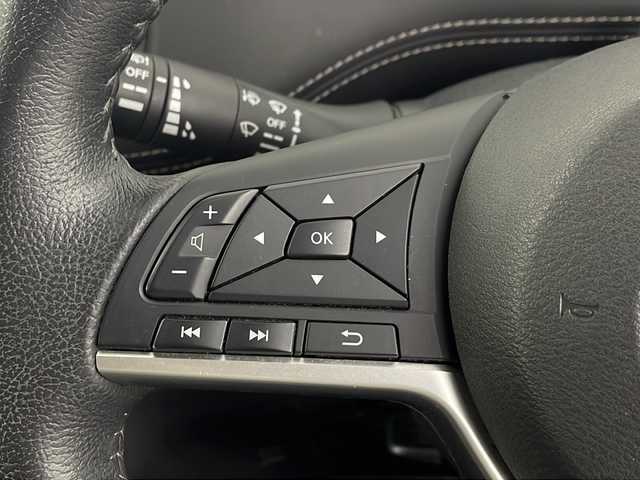 日産 セレナ ハイウェイスター Vセレクション 埼玉県 2018(平30)年 6.3万km ダイヤモンドブラック フリップダウンモニター　/全方位カメラ　/純正SDナビ　/　AM/FM/CD/DVD/BT/自動駐車システム　/ドライブレコーダー　/ビルトインＥＴＣ　/クルーズコントロール　/両側パワースライドドア　/衝突軽減システム/レーンキープアシスト　/純正１６インチアルミホイール/純正フロアマット/ロールサンシェード/ドアバイザー/LEDヘッドライト/フォグランプ/オートライト/プッシュスタート/スマートキー