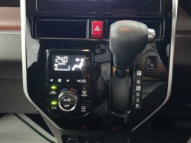 トヨタ タンク G コージーエディション 石川県 2019(平31)年 4.9万km ブラックマイカメタリック 4WD/スマートアシストIII/・衝突回避支援ブレーキ機能/・衝突警報機能/・車線逸脱警報機能/・誤発信抑制制御機能/・オートハイビーム/社外メモリナビゲーション/【ワンセグTV・CD・FM・AM】/両側パワースライドドア/前方ドライブレコーダー/ハロゲンヘッドライト/・オートライト/・オートハイビーム/バックカメラ/ETC/USB入力端子/ステアリングリモコン/前席シートヒーター/プッシュスタート/・スマートキー/電動格納ミラー/取扱説明書