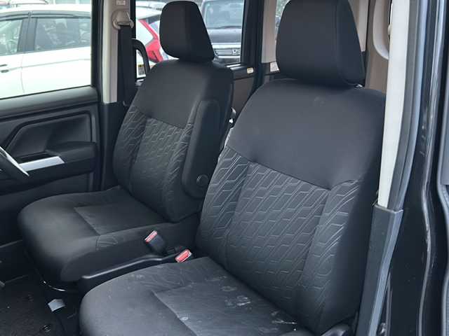 トヨタ タンク G コージーエディション 石川県 2019(平31)年 4.9万km ブラックマイカメタリック 4WD/スマートアシストIII/・衝突回避支援ブレーキ機能/・衝突警報機能/・車線逸脱警報機能/・誤発信抑制制御機能/・オートハイビーム/社外メモリナビゲーション/【ワンセグTV・CD・FM・AM】/両側パワースライドドア/前方ドライブレコーダー/ハロゲンヘッドライト/・オートライト/・オートハイビーム/バックカメラ/ETC/USB入力端子/ステアリングリモコン/前席シートヒーター/プッシュスタート/・スマートキー/電動格納ミラー/取扱説明書