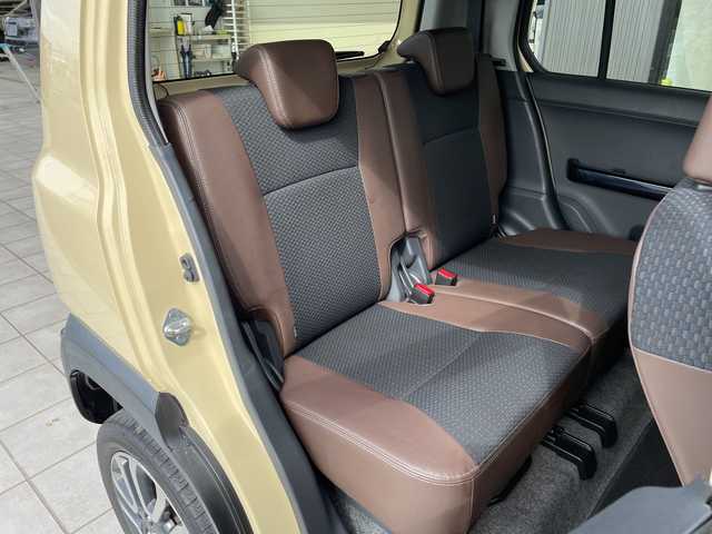 スズキ ハスラー Jスタイル Ⅲ 愛知県 2018(平30)年 4.8万km シフォンアイボリーメタリックブラック2トーンルーフ SDナビ/シートヒーター/純正アルミホイール/ルーフレール/HIDヘッドライト/オートライト/ドライブレコーダー/ETC/衝突軽減システム/フルセグ/CD/Bluetooth/ステアリングスイッチ/スマートキー/プッシュスタート