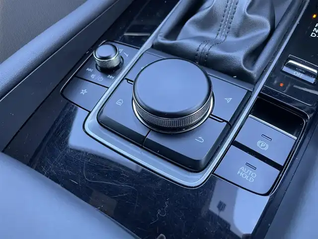 マツダ マツダ３ファストバック 15S ツーリング 福島県 2021(令3)年 3.5万km マシーングレープレミアムM i-ACTIVESENSE/ヘッドアップディスプレイ/純正SDナビ/（BT/USB/HDMI/フルセグTV/AM/FM）/バックカメラ/ブラインドスポットモニター/レーンキープアシスト/前後コーナーセンサー/オートホールド/LEDヘッドライト/オートハイビーム/オートワイパー/ETC/ドライブレコーダー前後/純正18インチAW/プッシュスタート/スマートキー