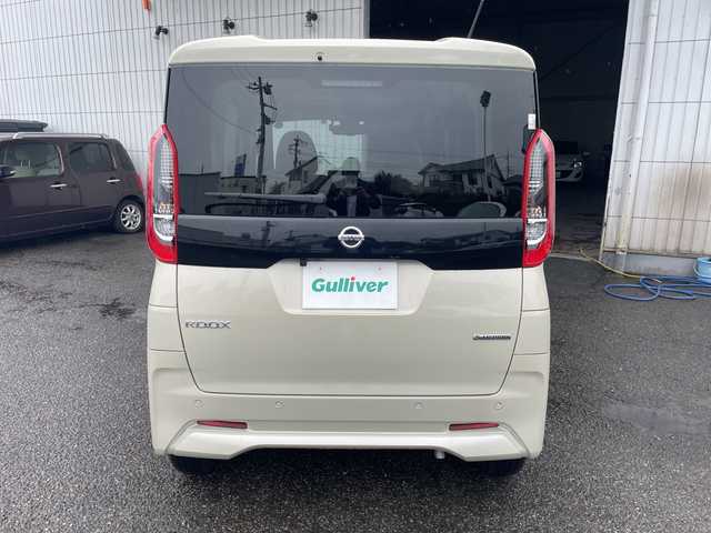 日産 ルークス X 宮城県 2022(令4)年 0.9万km フローズンバニラパール ワンオーナー/プッシュスタート/ビルトインETC/前後ドライブレコーダー/純正SDナビ/FM/AM/Bluetooth接続/HDMI/ワンセグTV/バックカメラ/アラウンドビュー/コーナーセンサー/車線逸脱防止装置/横滑り防止装置/LEDライト/オートライト/両側パワースライドドア/USB端子/電動格納ミラー