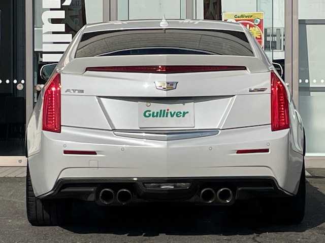 キャデラック ＡＴＳ-Ｖ スペックB 青森県 2016(平28)年 4.6万km パール キャデラックCUEシステム対応ナビ/カーボンエアロパッケージ/　ボンネットフード/　フロントスポイラー/　リアカーボンディフューザー/Brembo製レッドブレーキキャリパー/18インチ純正AW/BOSEサウンドシステム/レカロ製レザーアルカンタラパフォーマンスシート/　シートヒーター/　パワーシート/スエードタイプハンドルステアリング/ヘッドアップディスプレイ/ETC/スマートキー/保証書/車両取扱説明書