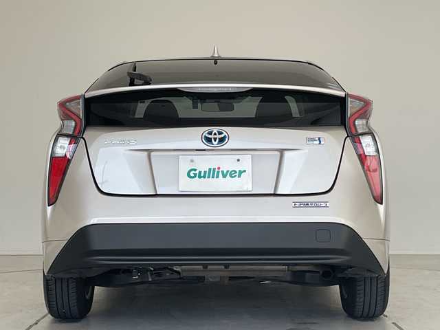 トヨタ プリウス S 愛知県 2018(平30)年 5.2万km スティールブロンドM 純正ナビ/純正アルミホイール/ＥＴＣ/フルセグ/CD DVD/Bluetooth/LEDヘッドライト/ドライブレコーダー/ステアリングスイッチ/スマートキー/プッシュスタート