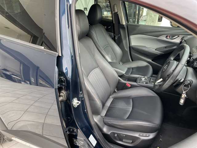 マツダ ＣＸ－３ XDプロアクティブSパッケージ 愛知県 2018(平30)年 5.5万km ディープクリスタルブルーマイカ 純正ナビ/全方位カメラ/レーダークルーズコントロール/シートヒーター/バックカメラ/パワーシート/ヘッドアップディスプレイ/コーナーセンサー/純正アルミホイール/ブラインドスポットモニター/LEDヘッドライト/パドルシフト/ステアリングヒーター/ETC/衝突軽減システム/フルセグ/CD DVD/Bluetooth/ステアリングスイッチ/スマートキー/プッシュスタート