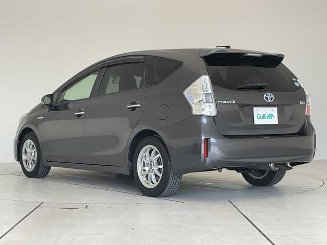 トヨタ プリウス α S チューンブラック 愛知県 2014(平26)年 6.1万km グレーメタリック SDナビ/バックカメラ/オートライト/ＥＴＣ/フルセグ/CD DVD/Bluetooth/ステアリングスイッチ/スマートキー/プッシュスタート