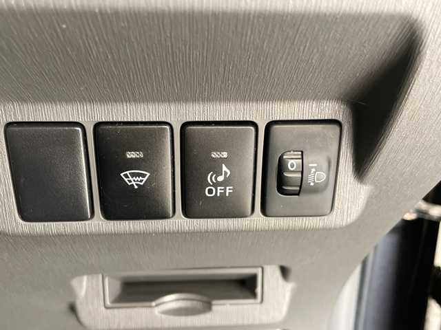 トヨタ プリウス α S チューンブラック 愛知県 2014(平26)年 6.1万km グレーメタリック SDナビ/バックカメラ/オートライト/ＥＴＣ/フルセグ/CD DVD/Bluetooth/ステアリングスイッチ/スマートキー/プッシュスタート