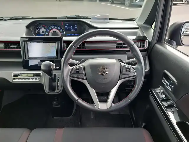 スズキ ワゴンＲ スティングレー HYBRID T 東京都 2018(平30)年 7.6万km ブルーイッシュブラックパール3 スズキセーフティサポート/・デュアルセンサーブレーキサポート/・車線逸脱警報機能/・先行車発進お知らせ機能/・誤発進抑制機能/・クルーズコントロール/・ヘッドアップディスプレイ/プッシュスタート/アイドリングストップ/パドルシフト/ストラーダナビ/フルセグTV/バックカメラ/ETC/前後ドライブレコーダー CS-91FH/運転席シートヒーター/LEDヘッドライト/オートライト/ドアバイザー/15インチ純正アルミホイール/スマートキー