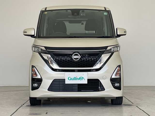 日産 ルークス HWS Gターボ プロパイロットED 愛知県 2020(令2)年 4.3万km フローズンバニラパール プロパイロット/SDナビ/後席モニター2台/両側パワースライドドア/レーダークルーズコントロール/バックカメラ/コーナーセンサー/純正アルミホイール/LEDヘッドライト/オートライト/ドライブレコーダー/ETC/衝突軽減システム/フルセグ/CD DVD/Bluetooth/ステアリングスイッチ/スマートキー/プッシュスタート