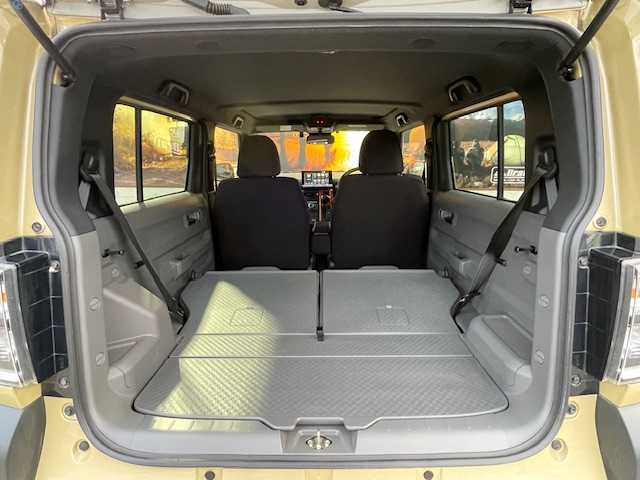 ダイハツ タフト G ターボ 長野県 2022(令4)年 3万km サンドベージュメタリック AIS検査済み/【2410018033】/スマートアシスト/ディスプレイオーディオ/クルーズコントロール/ETC/フルセグ/ドラレコ/ダムド　ラッキー　フェイスチェンジキット（社外）/ナイトロパワー15インチアルミ（社外）/マッドスター　ホワイトレタータイヤ（社外）/30ミリリフトアップコイル（社外）/ルーフラック（社外）/フロント＆サイドカメラ（社外）