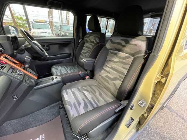 ダイハツ タフト G ターボ 長野県 2022(令4)年 3万km サンドベージュメタリック AIS検査済み/【2410018033】/スマートアシスト/ディスプレイオーディオ/クルーズコントロール/ETC/フルセグ/ドラレコ/ダムド　ラッキー　フェイスチェンジキット（社外）/ナイトロパワー15インチアルミ（社外）/マッドスター　ホワイトレタータイヤ（社外）/30ミリリフトアップコイル（社外）/ルーフラック（社外）/フロント＆サイドカメラ（社外）