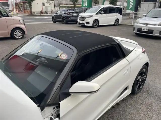 車両画像12