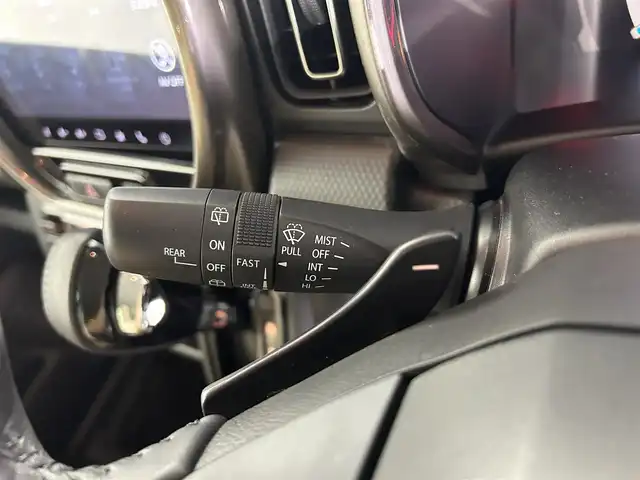 スズキ ハスラー Jスタイル Ⅱ ターボ 佐賀県 2023(令5)年 1.5万km アーバンブラウンパールメタリック/ソフトベージュ2トーン 純正8インチナビ/AM/FM/CD/DVD/Bluetooth/USB/フルセグTV/アラウンドビューモニター/スズキセーフティサポート/レーダークルーズコントロール/レーンキープアシスト/後方コーナーセンサー/シートヒーター/ビルトインETC/ルーフレール/純正フロアマット/純正15インチアルミホイール/LEDヘッドライト/フォグランプ/パドルシフト/スマートキー/スペアキー
