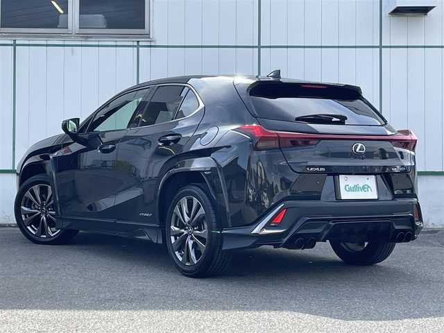 レクサス ＵＸ 250h Fスポーツ 山梨県 2021(令3)年 5.2万km グラファイトブラックガラスフレーク 黒革シート/TRD製エアロ/純正ナビ/Bluetooth接続/フルセグTV/全方位カメラ/ETC/純正ドライブレコーダー/前席パワーシート/前席シートヒーター/前席シートベンチレーション/ステアリングヒーター/レーダークルーズコントロール/パドルシフト/電動リアゲート/スペアキー1本/取扱説明書/保証書