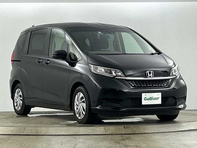 ホンダ フリード G ホンダセンシング 愛知県 2020(令2)年 5.1万km クリスタルブラックパール 禁煙車/純正8インチナビ/（CD/DVD/AM/FM/Bluetooth/フルセグTV）/バックカメラ/ホンダセンシング/・衝突軽減ブレーキ/・レーダークルーズコントロール/・レーンキープアシスト/ETC/ドライブレコーダー/両側パワースライドドア/LEDヘッドライト/スマートキー/アイドリングストップ/純正フロアマット