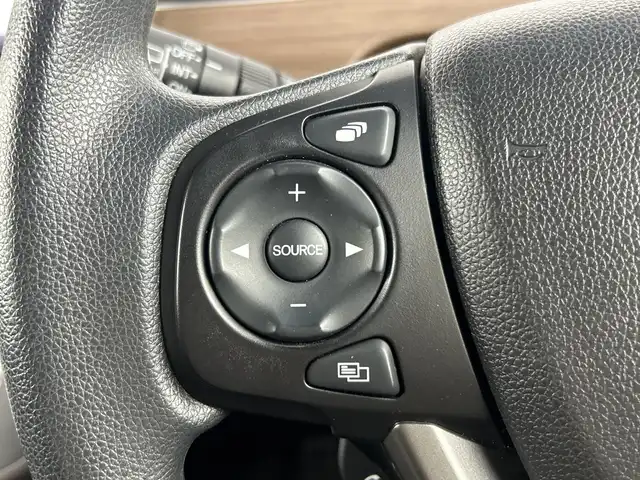 ホンダ フリード G ホンダセンシング 愛知県 2020(令2)年 5.1万km クリスタルブラックパール 禁煙車/純正8インチナビ/（CD/DVD/AM/FM/Bluetooth/フルセグTV）/バックカメラ/ホンダセンシング/・衝突軽減ブレーキ/・レーダークルーズコントロール/・レーンキープアシスト/ETC/ドライブレコーダー/両側パワースライドドア/LEDヘッドライト/スマートキー/アイドリングストップ/純正フロアマット