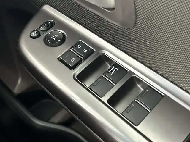 ホンダ フリード G ホンダセンシング 愛知県 2020(令2)年 5.1万km クリスタルブラックパール 禁煙車/純正8インチナビ/（CD/DVD/AM/FM/Bluetooth/フルセグTV）/バックカメラ/ホンダセンシング/・衝突軽減ブレーキ/・レーダークルーズコントロール/・レーンキープアシスト/ETC/ドライブレコーダー/両側パワースライドドア/LEDヘッドライト/スマートキー/アイドリングストップ/純正フロアマット