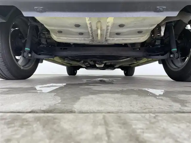 ダイハツ ロッキー G 大分県 2019(令1)年 3.1万km マスタードイエローマイカメタリック 社外SDナビ（CN-RA87WD）/フルセグ/Bluetooth/CD/DVD/ステアリングスイッチ/アイドリングストップ/シートヒーター（D＋N席）/電動格納ミラー/USB入力端子/レーダークルーズコントロール/純正アルミホイル17インチ/純正フロアマット/コーナーセンサー（前後）/プッシュスタート/スペアキー/ビルトインETC/オートライト
