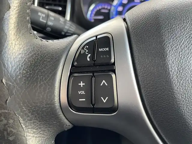 スズキ スペーシア カスタム XS 愛知県 2015(平27)年 6.5万km クリスタルホワイトP (株)IDOMが運営する【じしゃロン豊川店】の自社ローン専用車両になります。こちらは現金またはオートローンご利用時の価格です。自社ローンご希望の方は別途その旨お申付け下さい/社外SDナビ/（AM/FM/CD/DVD/ワンセグ）/バックカメラ/両側パワースライドドア /前後ドライブレコーダー/衝突被害軽減ブレーキ/レーンキープアシスト/運転席シートヒーター/オートライト/HIDヘッドライト/純正AW15インチ/ステアリングリモコン/ドアバイザー/フォグライト