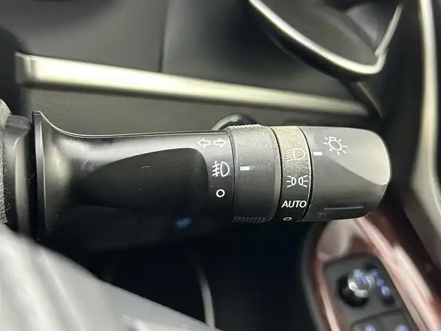 トヨタ ハリアー プレミアム 熊本県 2016(平28)年 7.9万km ホワイトパールクリスタルシャイン モデリスタエアロ　/純正ナビNSZT-Y66T（ＣＤ・ＤＶＤ・フルセグ・ＢＴ・ＵＳＢ）/バックカメラ　/デジタルインナーミラー型前後ドライブレコーダー　/ビルトインＥＴＣ　/パワーバックドア　/運転席パワーシート/クルーズコントロール/レーンキープアシスト/横滑り防止/アイドリングストップ/純正フロアマット/純正１８インチAW/オートライト/オートマチックハイビーム/LEDヘッドライト/フォグランプ/スマートキー/プッシュスタート