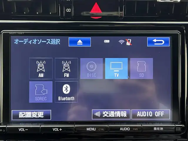 トヨタ ハリアー プレミアム 熊本県 2016(平28)年 7.9万km ホワイトパールクリスタルシャイン モデリスタエアロ　/純正ナビNSZT-Y66T（ＣＤ・ＤＶＤ・フルセグ・ＢＴ・ＵＳＢ）/バックカメラ　/デジタルインナーミラー型前後ドライブレコーダー　/ビルトインＥＴＣ　/パワーバックドア　/運転席パワーシート/クルーズコントロール/レーンキープアシスト/横滑り防止/アイドリングストップ/純正フロアマット/純正１８インチAW/オートライト/オートマチックハイビーム/LEDヘッドライト/フォグランプ/スマートキー/プッシュスタート