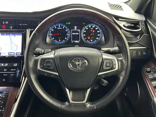 トヨタ ハリアー プレミアム 熊本県 2016(平28)年 7.9万km ホワイトパールクリスタルシャイン モデリスタエアロ　/純正ナビNSZT-Y66T（ＣＤ・ＤＶＤ・フルセグ・ＢＴ・ＵＳＢ）/バックカメラ　/デジタルインナーミラー型前後ドライブレコーダー　/ビルトインＥＴＣ　/パワーバックドア　/運転席パワーシート/クルーズコントロール/レーンキープアシスト/横滑り防止/アイドリングストップ/純正フロアマット/純正１８インチAW/オートライト/オートマチックハイビーム/LEDヘッドライト/フォグランプ/スマートキー/プッシュスタート