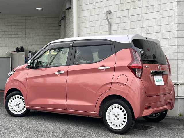 日産 デイズ ボレロ 神奈川県 2020(令2)年 1.1万km ピンク 純正ディーラーナビ/(CD/DVD/SD/AUX/USB/BT/フルセグTV)/全方位カメラ/スマートキー/衝突被害軽減ブレーキ/レーンキープアシスト/クリアランスソナー/アイドリングストップ/ピンクハーフレザーシート/ETC/前方ドライブレコーダー/オートライト/純正フロアマット/純正ドアバイザー/ステアリングスイッチ/電動格納ウィンカーミラー/ISOFIX/スペアキー×1/保証書/取扱説明書