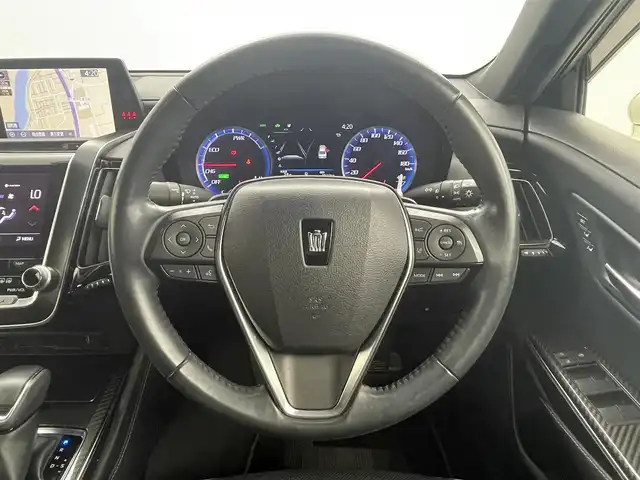 トヨタ クラウン ハイブリッド RS アドバンス 群馬県 2019(令1)年 4.9万km ホワイトパールクリスタルシャイン 禁煙車　純正ナビ　全方位カメラ　ブラインドスポットモニター　クリアランスソナー　プリクラッシュセーフティ　リアクロストラフィックアラート　レーンキープアシスト　アダクティブクルーズコントロール　オートマチックハイビーム　置くだけ充電　シートヒーター　エアシート