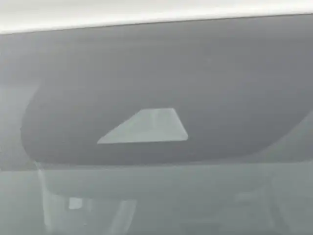 トヨタ クラウン ハイブリッド RS アドバンス 群馬県 2019(令1)年 4.9万km ホワイトパールクリスタルシャイン 禁煙車　純正ナビ　全方位カメラ　ブラインドスポットモニター　クリアランスソナー　プリクラッシュセーフティ　リアクロストラフィックアラート　レーンキープアシスト　アダクティブクルーズコントロール　オートマチックハイビーム　置くだけ充電　シートヒーター　エアシート
