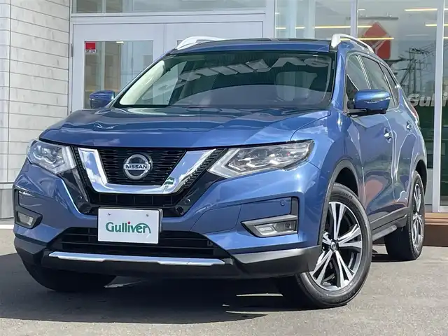日産 エクストレイル 20Xi 道央・札幌 2020(令2)年 4.5万km シャイニングブルー ・４WD/・衝突軽減ブレーキ/・純正ナビ/　CD＆DVD＆BT＆TV/・全方位カメラ/・バックカメラ/・フロントカメラ/・サイドカメラ/・プロパイロット/・サンルーフ/・コーナーセンサー/・レーンキープアシスト/・シートヒーター/・デジタルインナーミラー/・ブラインドスポットモニター/・アイドリングストップ/・プッシュスタート/・スマートキー/・ダウンヒルアシスト/・ビルトインETC/・電動格納ミラー/・ルーフレール/・オートエアコン/・オートライト/・純正フロアマット/・ミラーヒーター/・ウィンカーミラー/・フォグライト/・LEDヘッドライト
