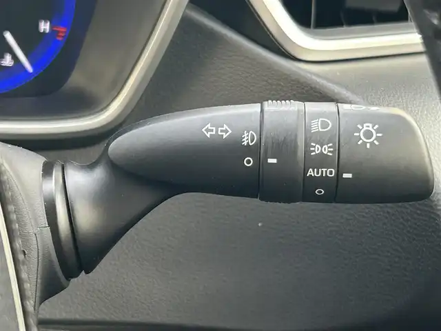 トヨタ カローラ スポーツ ハイブリッドG スタイルPKG 大阪府 2020(令2)年 4.8万km プラチナホワイトパールマイカ 純正8型ディスプレイオーディオ/バックカメラ/フルセグ/トヨタセーフティセンス/BBSアルミホイール/シートヒーター/ハーフレザーシート/ビルトインETC/LEDヘッドライト/電子パーキングブレーキ/スマートキー