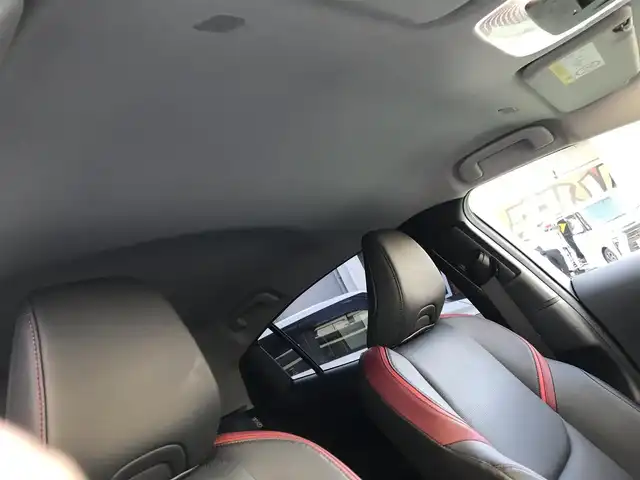 トヨタ プリウス Z 和歌山県 2023(令5)年 5.9万km アティチュードブラックマイカ 純正12.3型ディスプレイオーディオ/(TV/BT/AM/FM/AppleCarPlay/Miracast対応)/パワーバックドア/ビルトインETC2.0/レーダークルーズコントロール/クリアランスソナー/セーフティセンス/・プリクラッシュセーフティ/・レーンチェンジアシスト/・レーントレーシングアシスト/・レーンディパーチャーアラート/・パーキングアシスト/・オートマチックハイビーム/・ロードサインアシスト/・発進遅れ告知機能/・ブラインドスポットモニター/デジタルインナーミラー/LEDヘッドランプ/合皮巻きステアリング/ステアリングヒーター/前席シートヒーター/ベンチレーション/運転席メモリー付パワーシート/純正19インチアルミホイール/スマートエントリー/スタートシステム/スペアキーX1/保証書