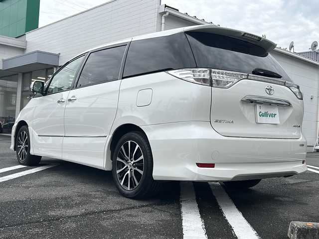 トヨタ エスティマ アエラス プレミアムエディション 東京都 2016(平28)年 3.9万km ホワイトパールクリスタルシャイン ワンオーナー/純正SDナビ/・Bluetooth/TV/DVD/CD/純正フリップダウンモニター/クルーズコントロール/横滑り防止装置/盗難防止装置/パワースライドドア/パワーシート/オートライト/バックカメラ/17インチ純正アルミホイール/スペアキー1本/ETC/取扱説明書/保証書